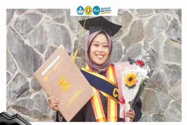 Meilisa Lulus HI UPN Tanpa Skripsi berkat Publikasi di Copernicus
